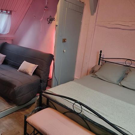 Le Lion Dort Bed and Breakfast Cormeilles-en-Parisis Εξωτερικό φωτογραφία